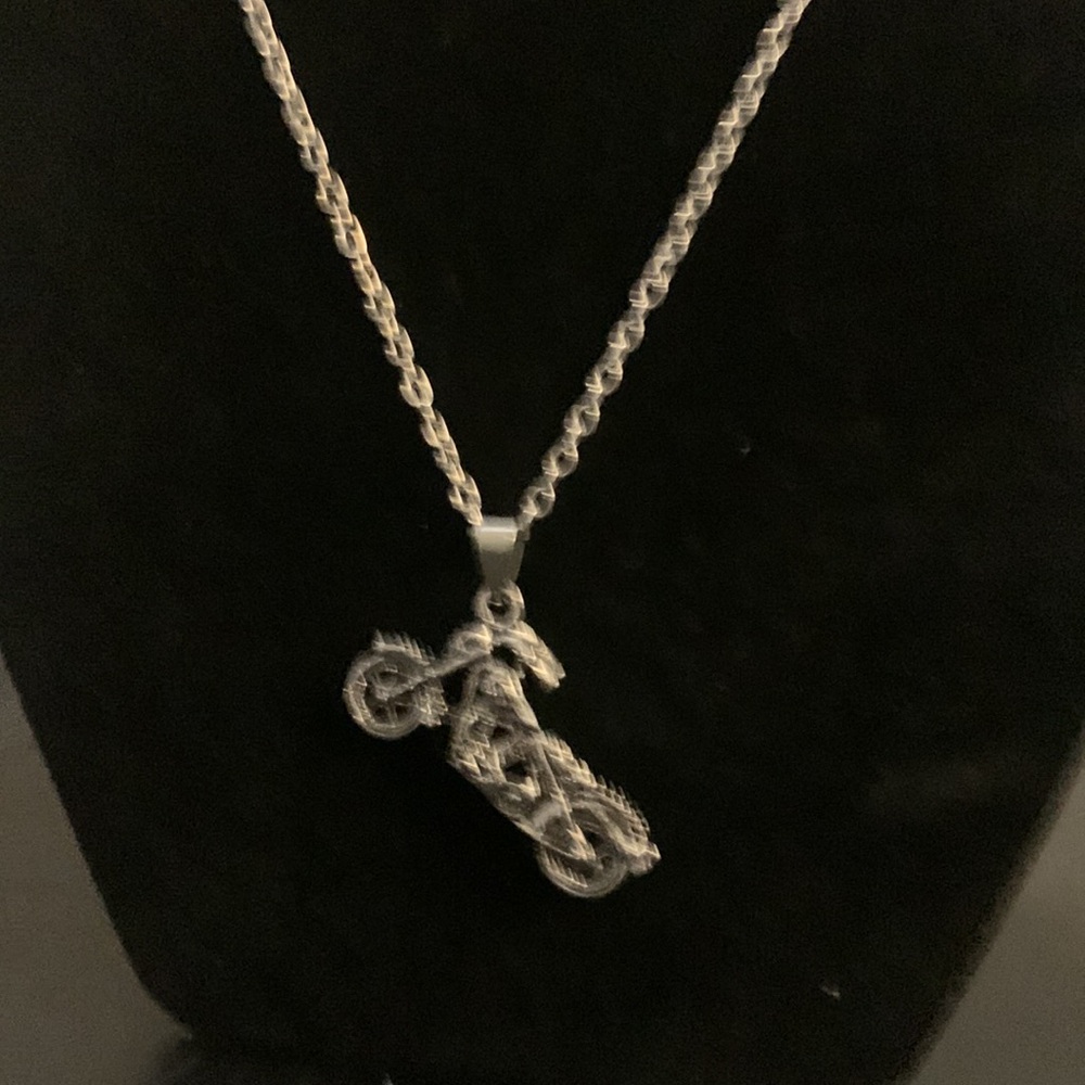 Motorcycle pendant Bogo
